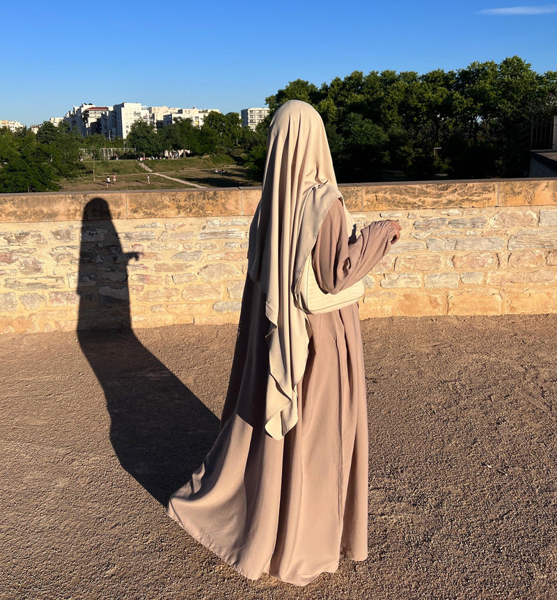 SEERAH.FR Nude Khimar Madina Court